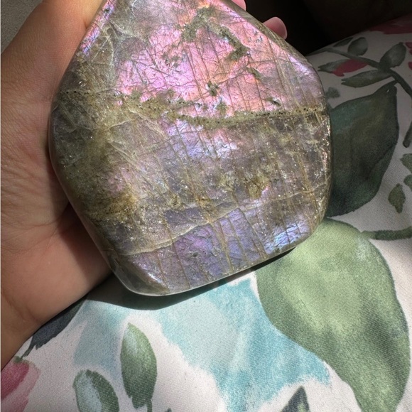 Purple labradorite Freeform - Picture 2 of 6